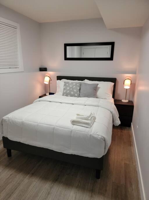 Exquisite Guest Suite In Σασκάτουν Εξωτερικό φωτογραφία